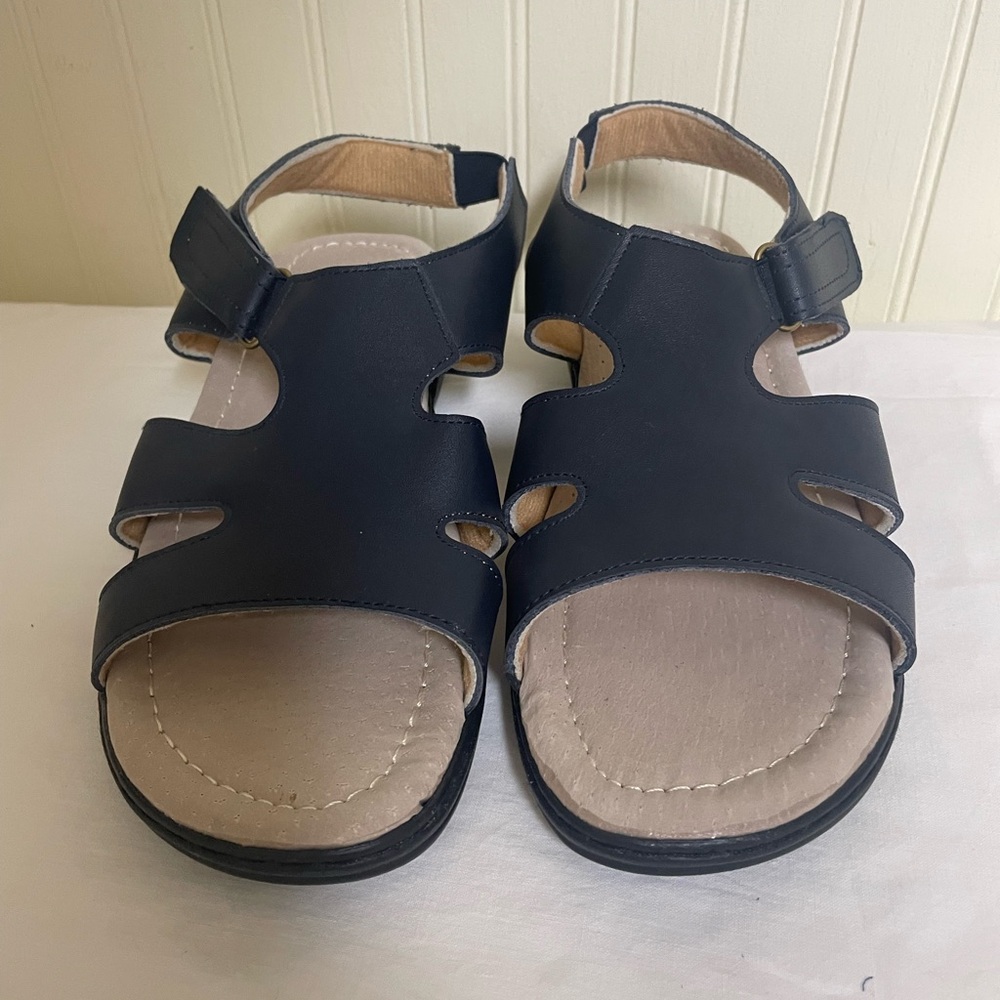 New Gold Toe Comfort Plus Black Strappy Sandals